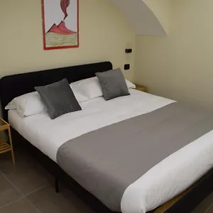 Mirea Bed & Breakfast